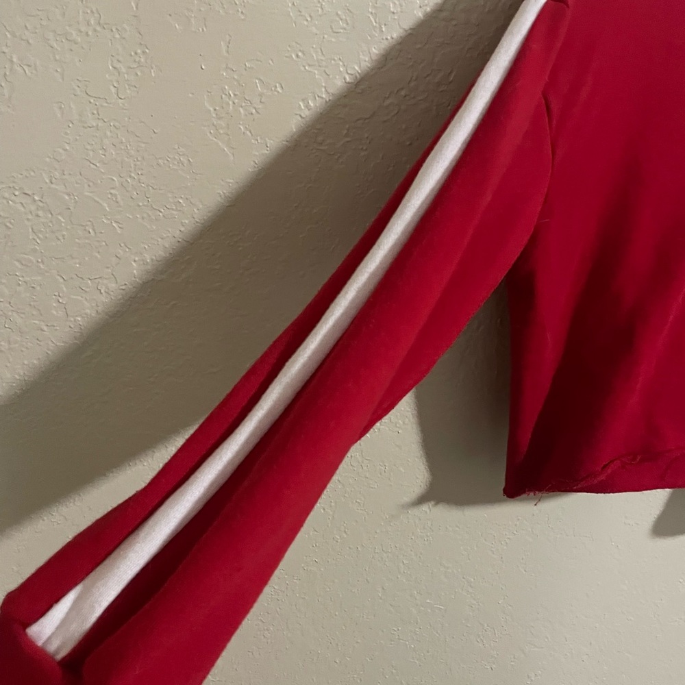 Heart & Hips Large Red Cropped Jacket - Picture 4 of 5